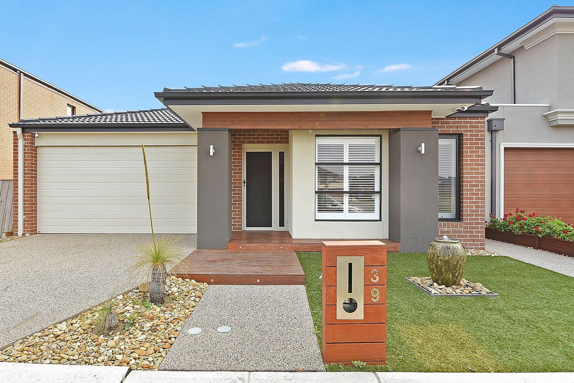 39 Tideswell Street, Clyde North VIC 3978, Clyde North - Image 1