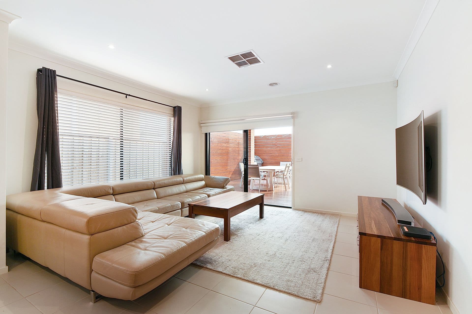 39 Tideswell Street, Clyde North VIC 3978, Clyde North - Thumbnail 6