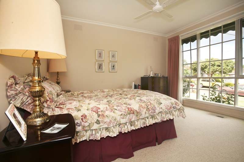 12  Walton Heath Crescent, MOUNT WAVERLEY VIC 3149, Mount Waverley - Thumbnail 4