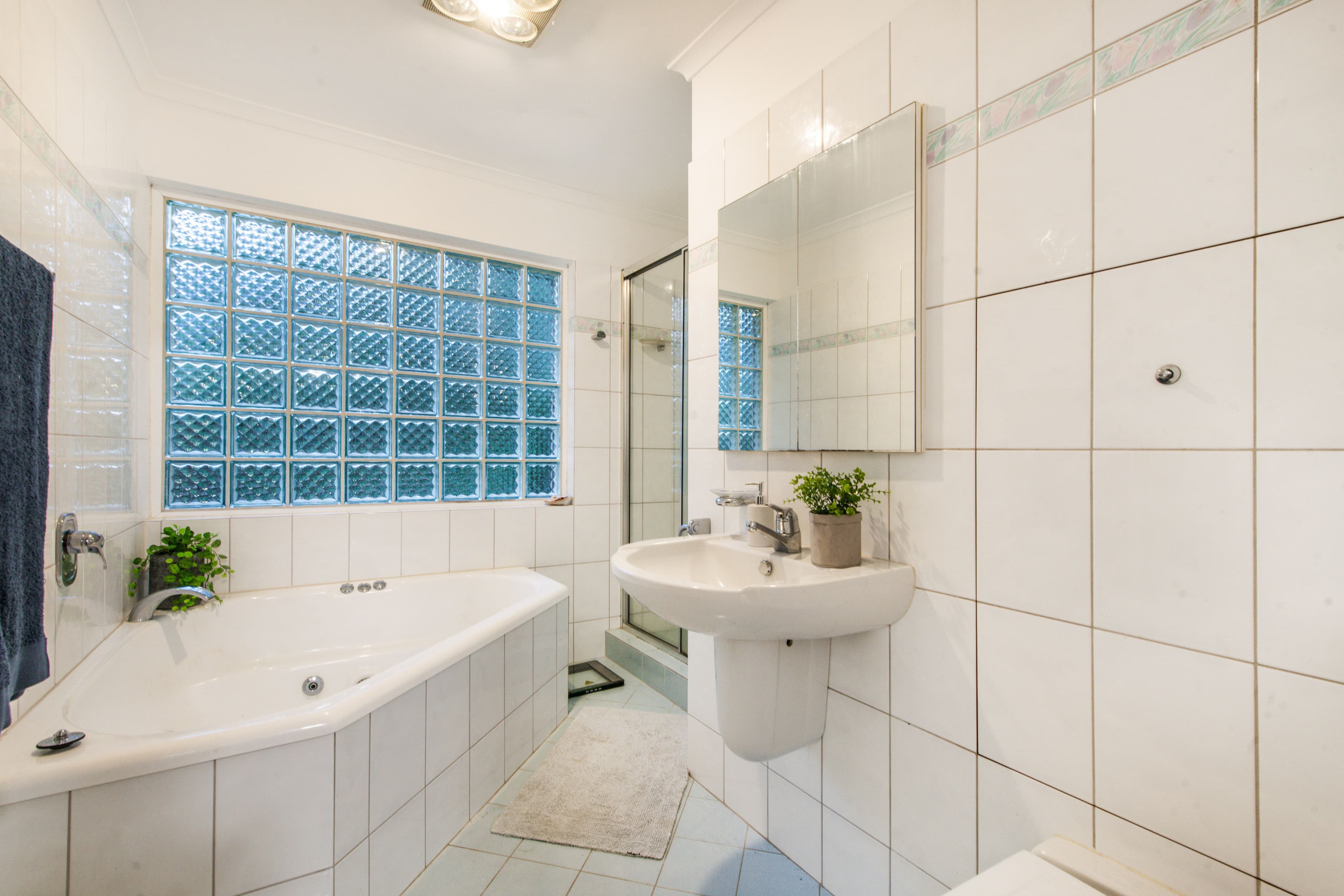 8 Seaview Avenue, Ferny Creek VIC 3786, Ferny Creek - Thumbnail 5