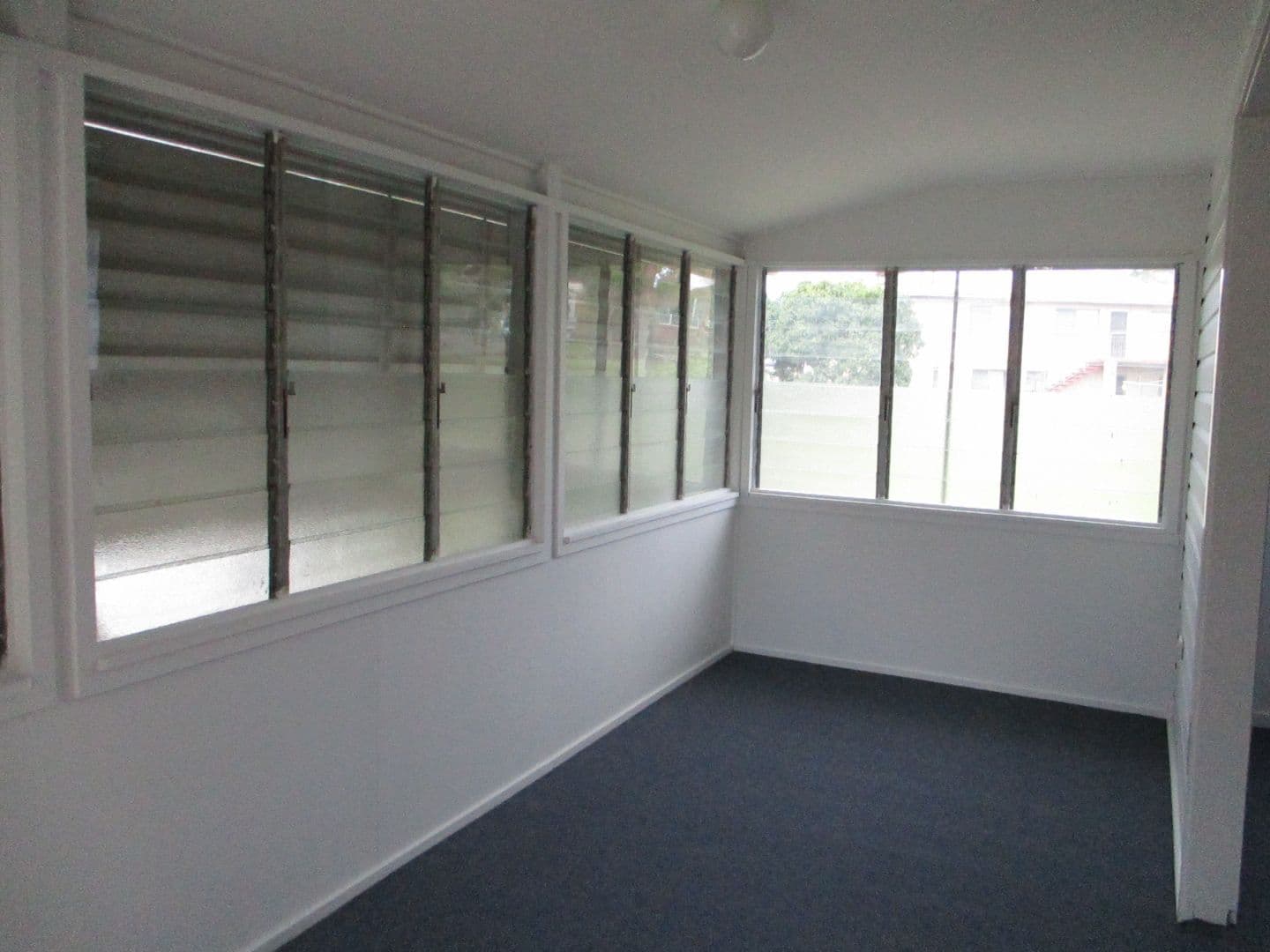 20 Lyons Street, South Gladstone QLD 4680, South Gladstone - Thumbnail 2