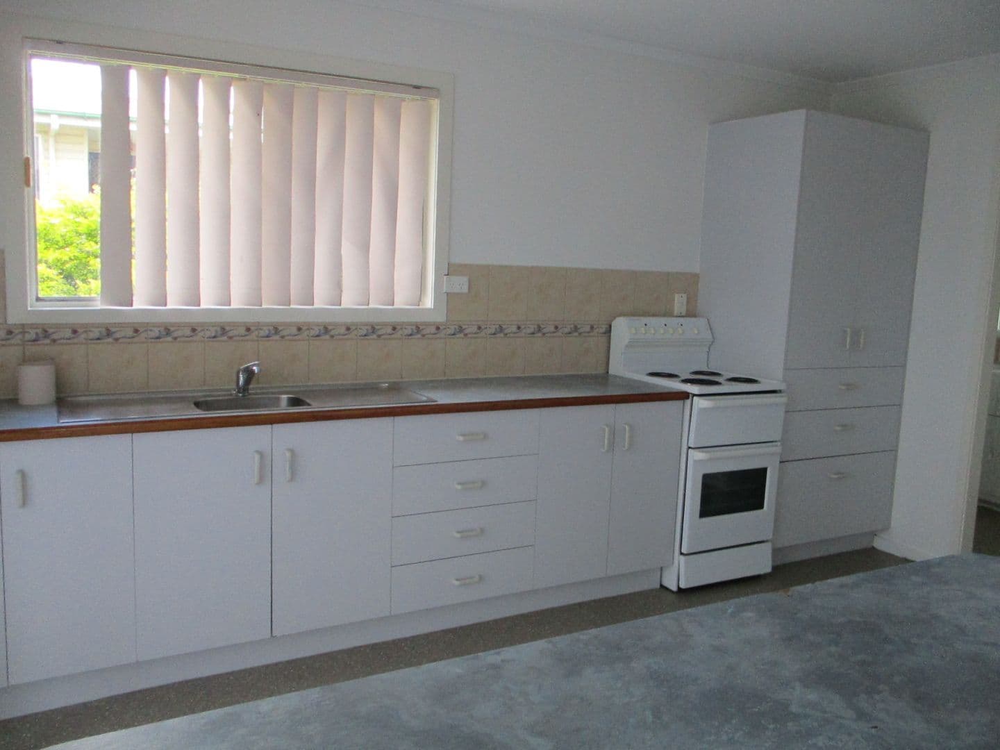 20 Lyons Street, South Gladstone QLD 4680, South Gladstone - Thumbnail 3