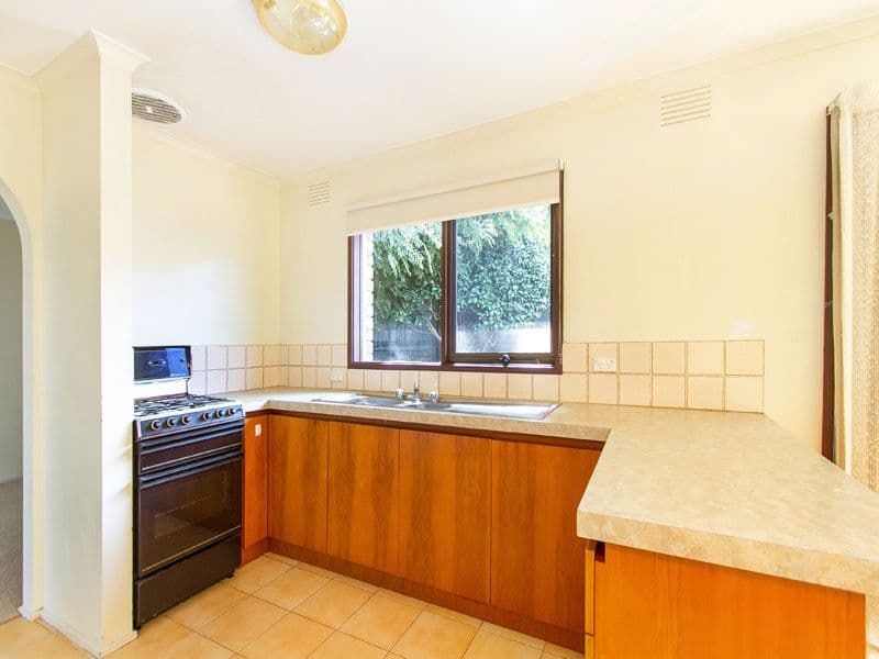 77 Centre Dandenong Road, DINGLEY VILLAGE VIC 3172, Dingley Village - Thumbnail 4