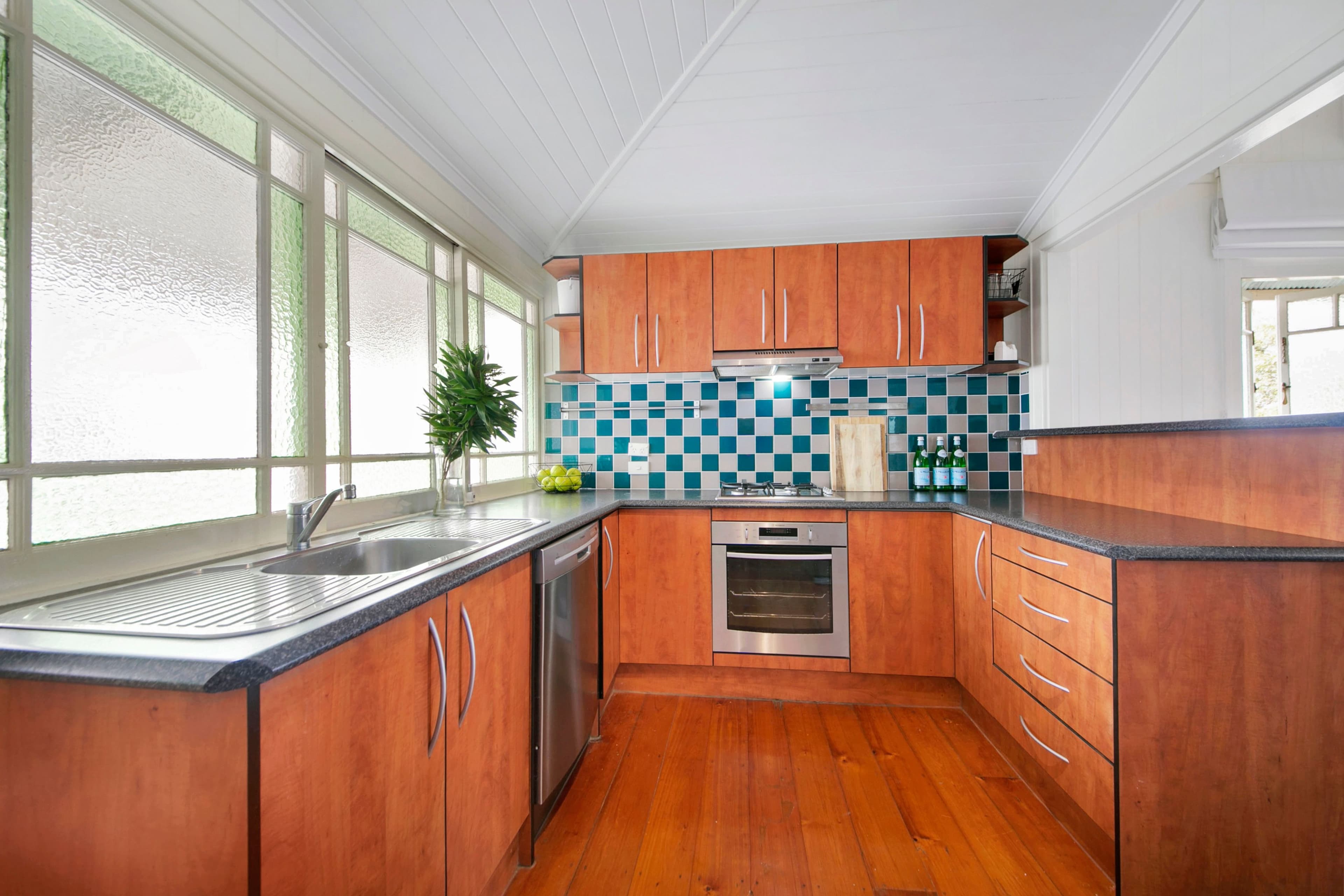 34 Mackie Street East, Moorooka QLD 4105, Moorooka - Thumbnail 6