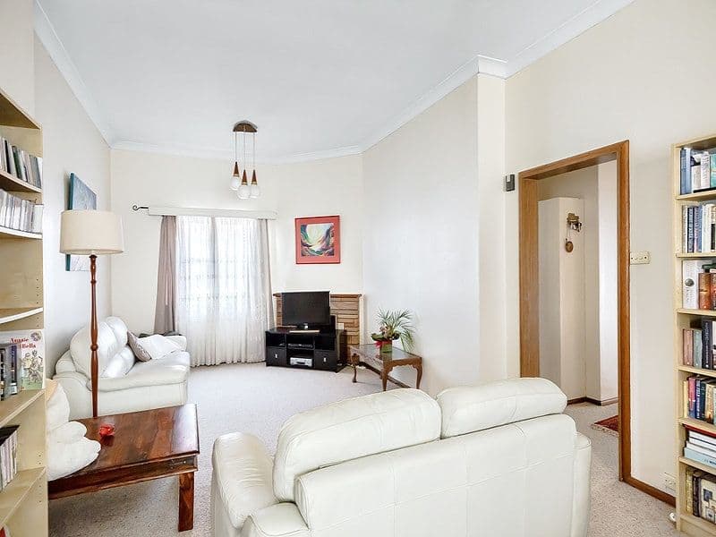 80 Links Avenue, Concord - Thumbnail 4