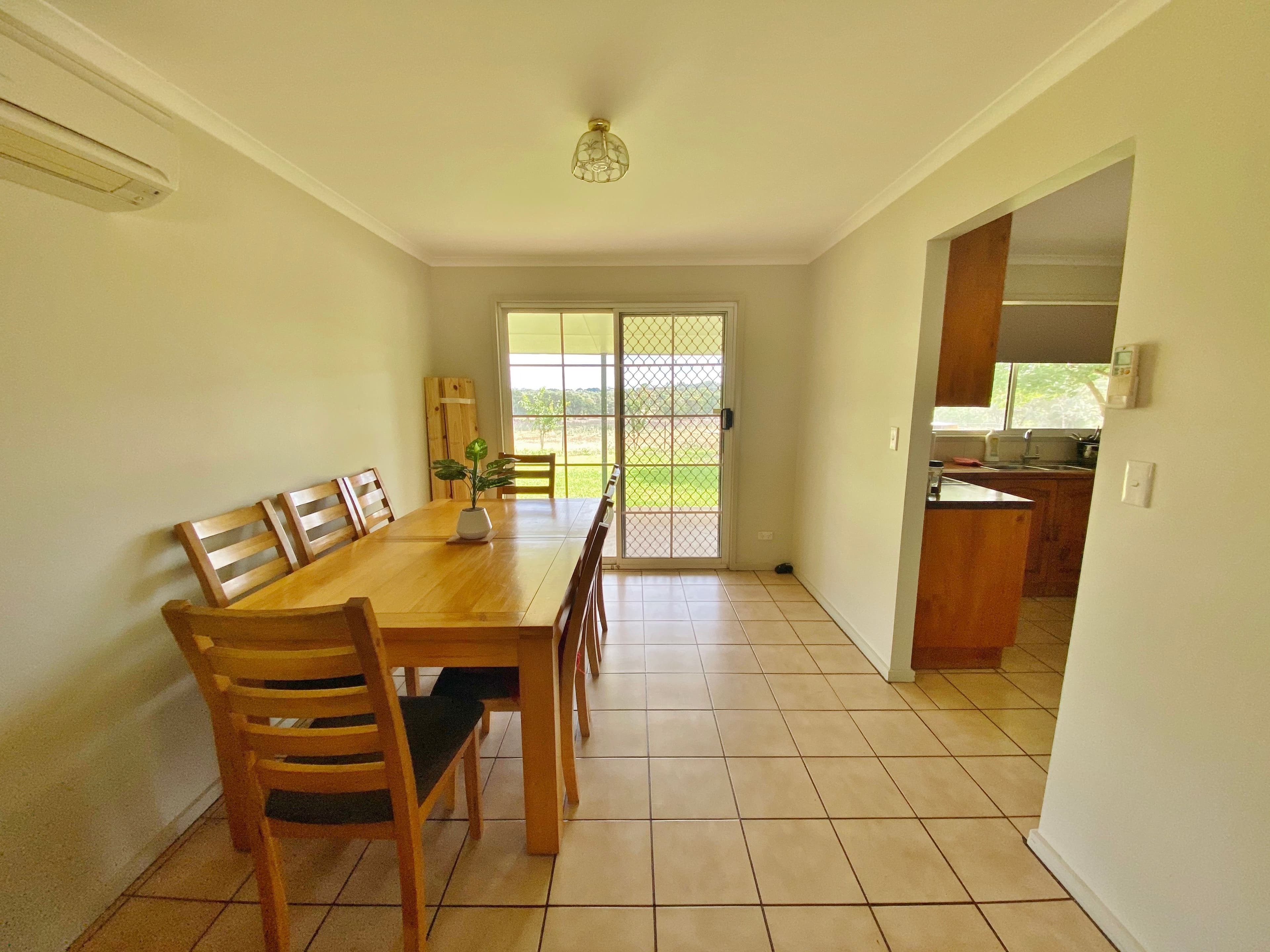 25 Pitstone Road, Young NSW 2594, Young - Thumbnail 2