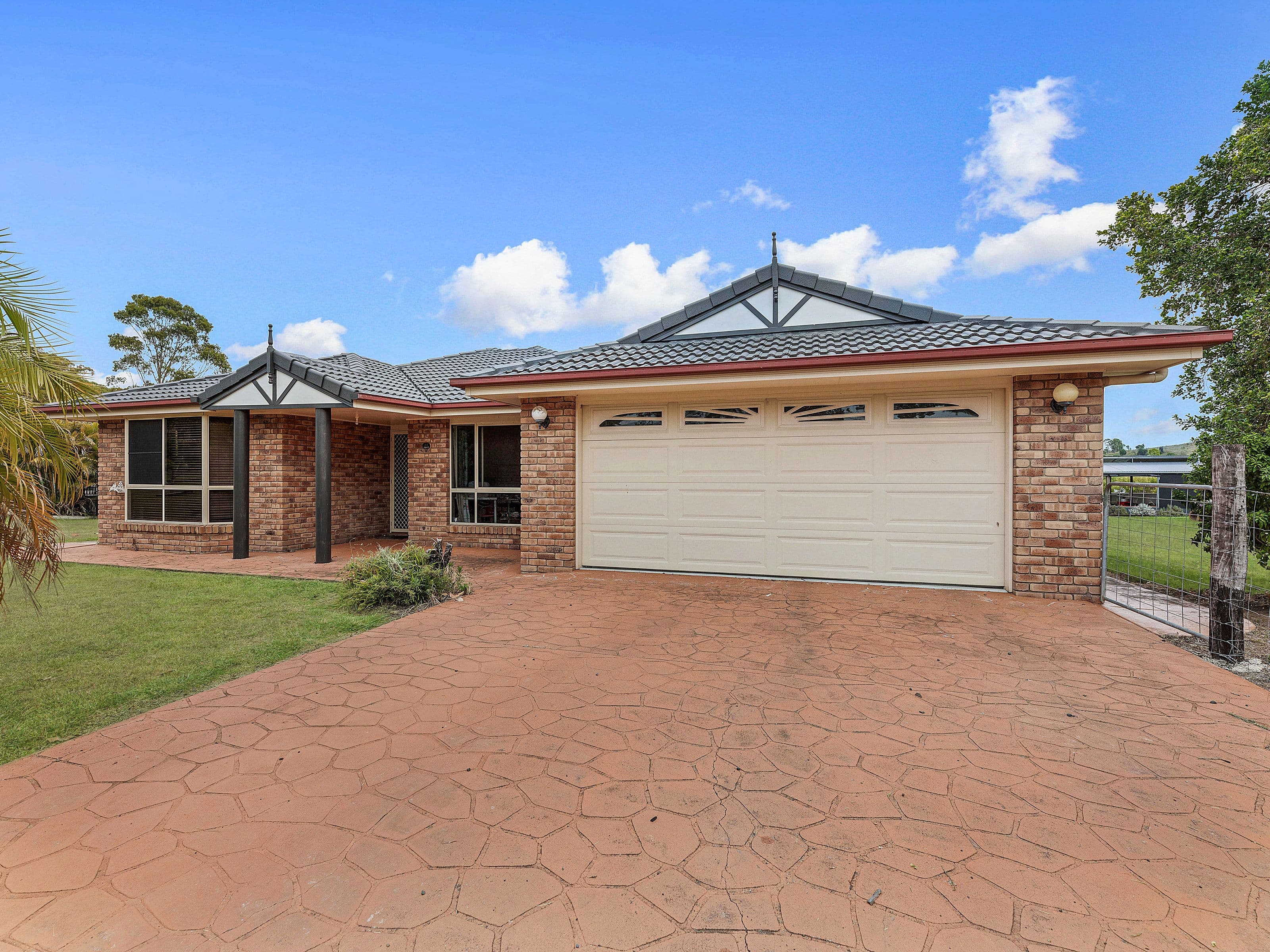 41 Douglas Mcinnes Drive, Laidley QLD 4341, Laidley - Image 1