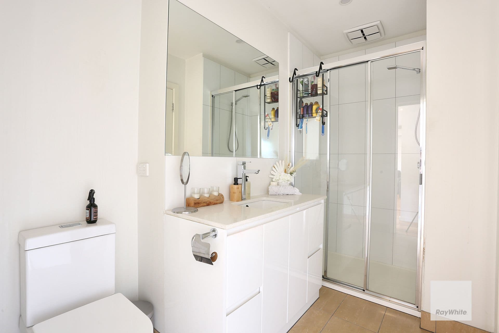 9 Almond Avenue, Brooklyn VIC 3012, Brooklyn - Thumbnail 3