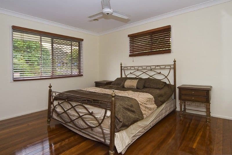 16 Roseland Avenue, ROCHEDALE SOUTH QLD 4123, Rochedale South - Thumbnail 5
