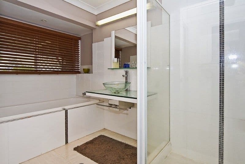 16 Roseland Avenue, ROCHEDALE SOUTH QLD 4123, Rochedale South - Thumbnail 7