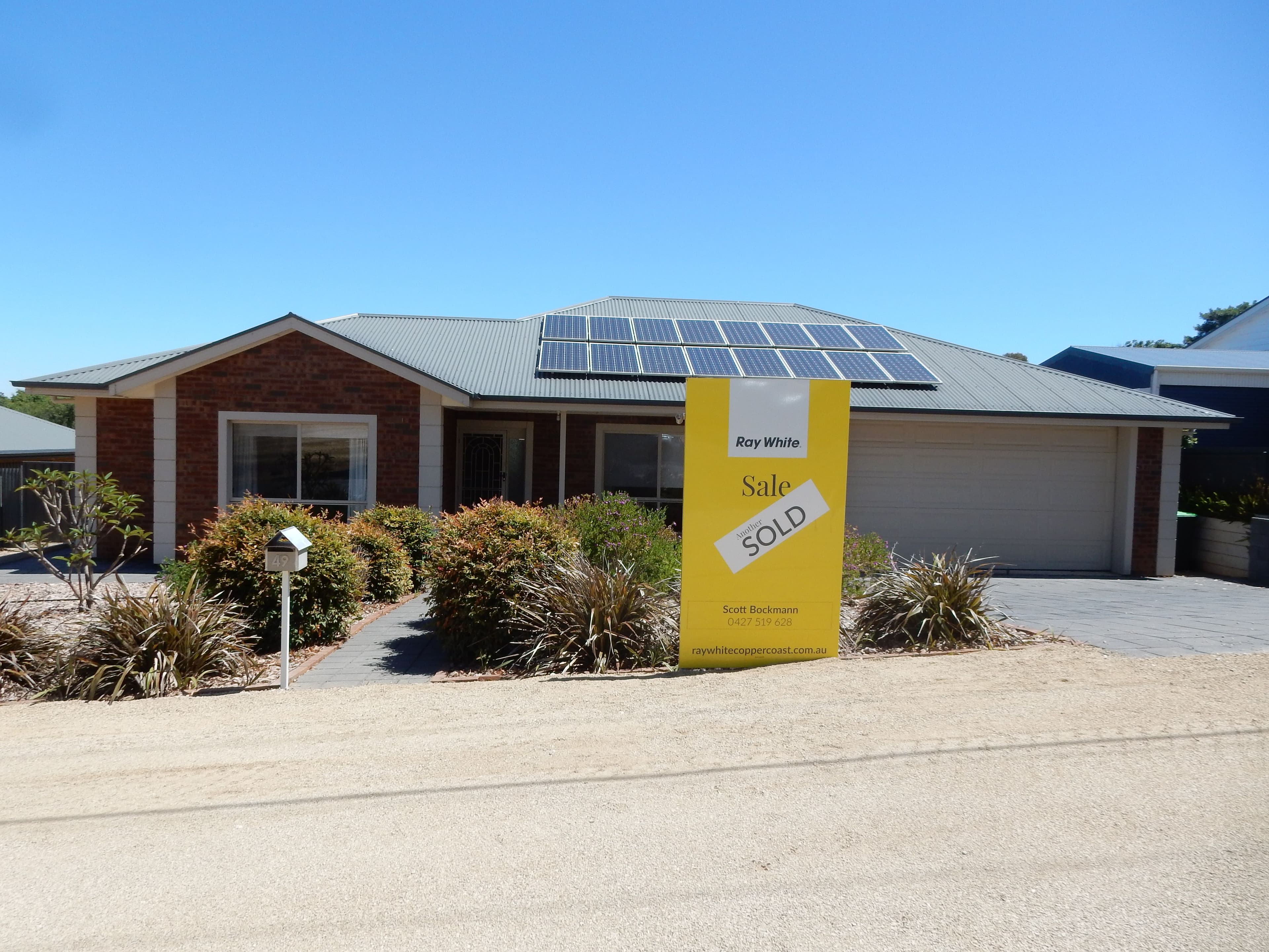 49 North Terrace, Maitland SA 5573, Maitland - Image 1