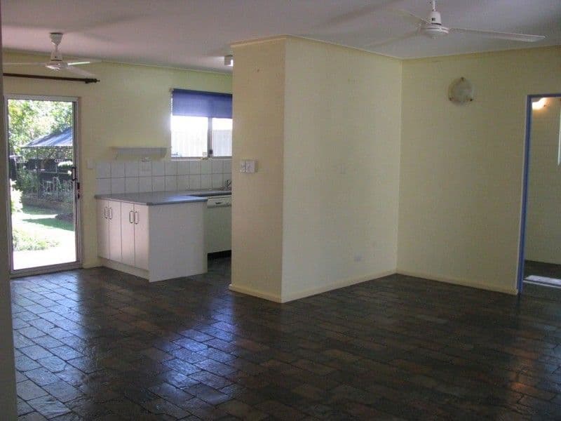 14 Dongara Court, KARAMA NT 0812, Karama - Thumbnail 2