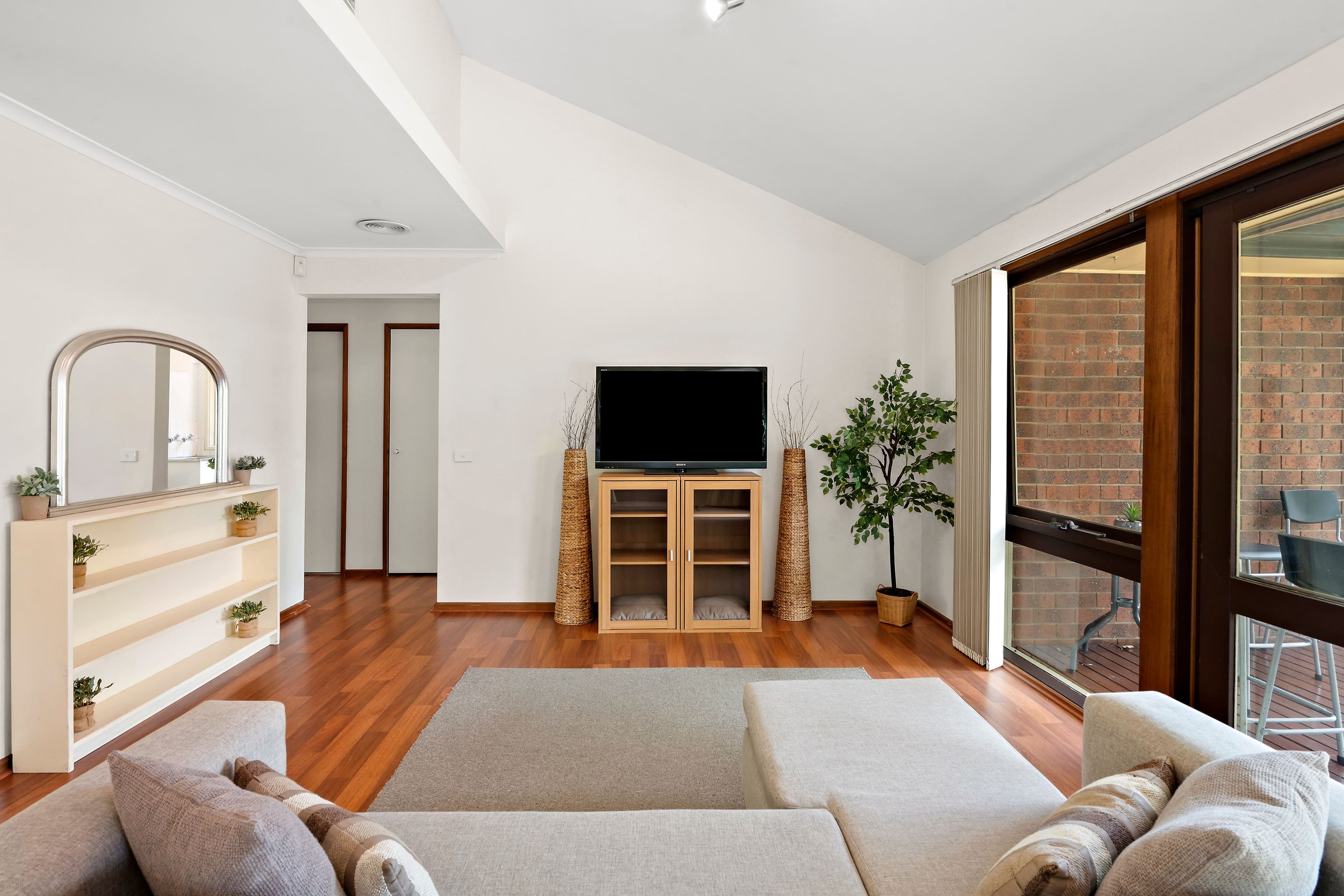 118 Franciscan Avenue, Frankston VIC 3199, Frankston - Thumbnail 2