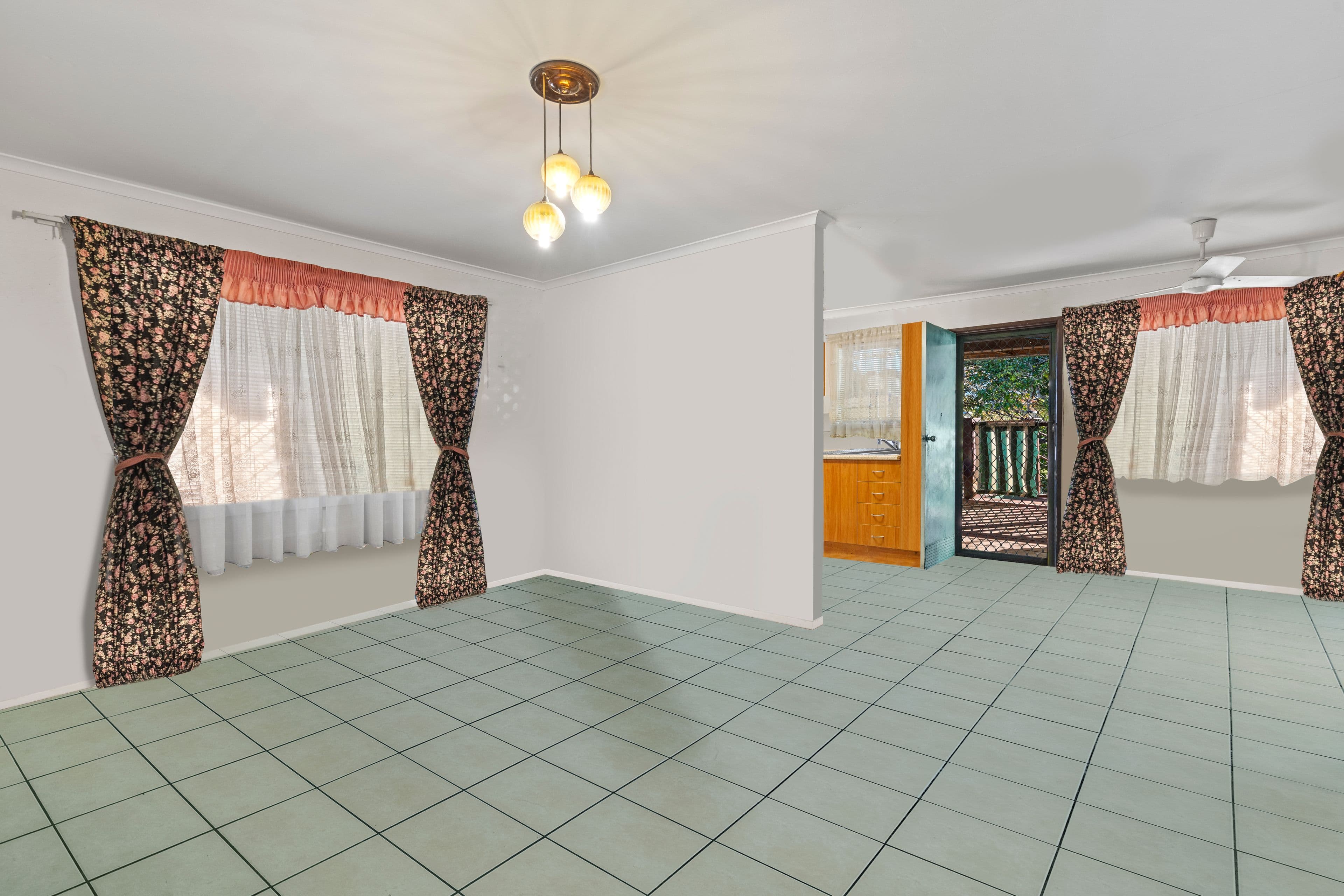 13 Parkland Avenue, Browns Plains QLD 4118, Browns Plains - Thumbnail 5