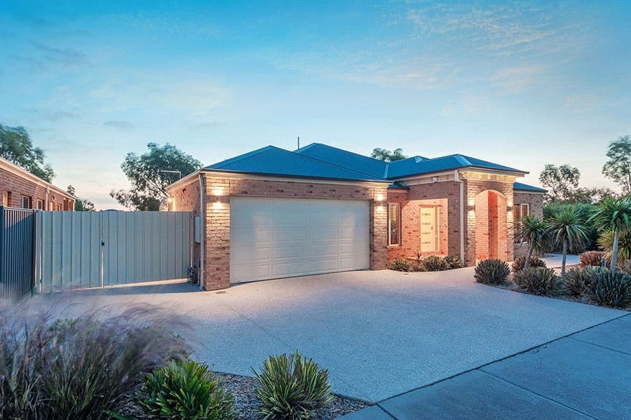 9 Belair Close, Craigieburn VIC 3064, Craigieburn - Thumbnail 2