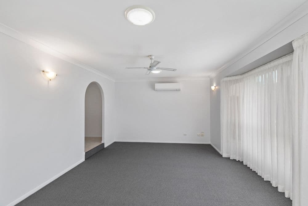 11-13 Haig Road, Birkdale QLD 4159, Birkdale - Thumbnail 2