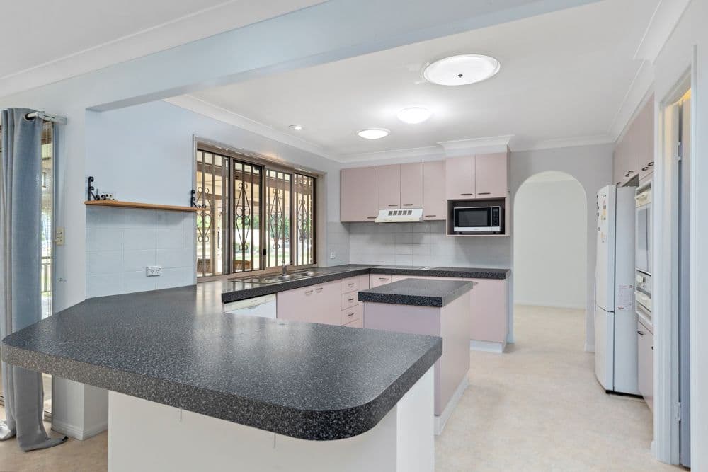 11-13 Haig Road, Birkdale QLD 4159, Birkdale - Thumbnail 3
