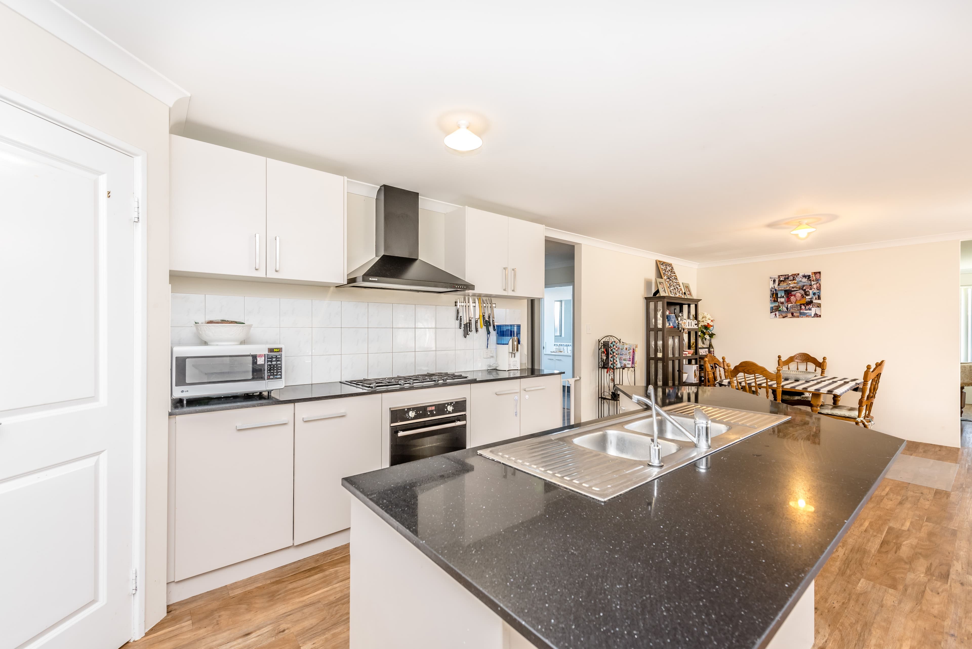7 Reflection Cove, Drummond Cove WA 6532, Drummond Cove - Thumbnail 2