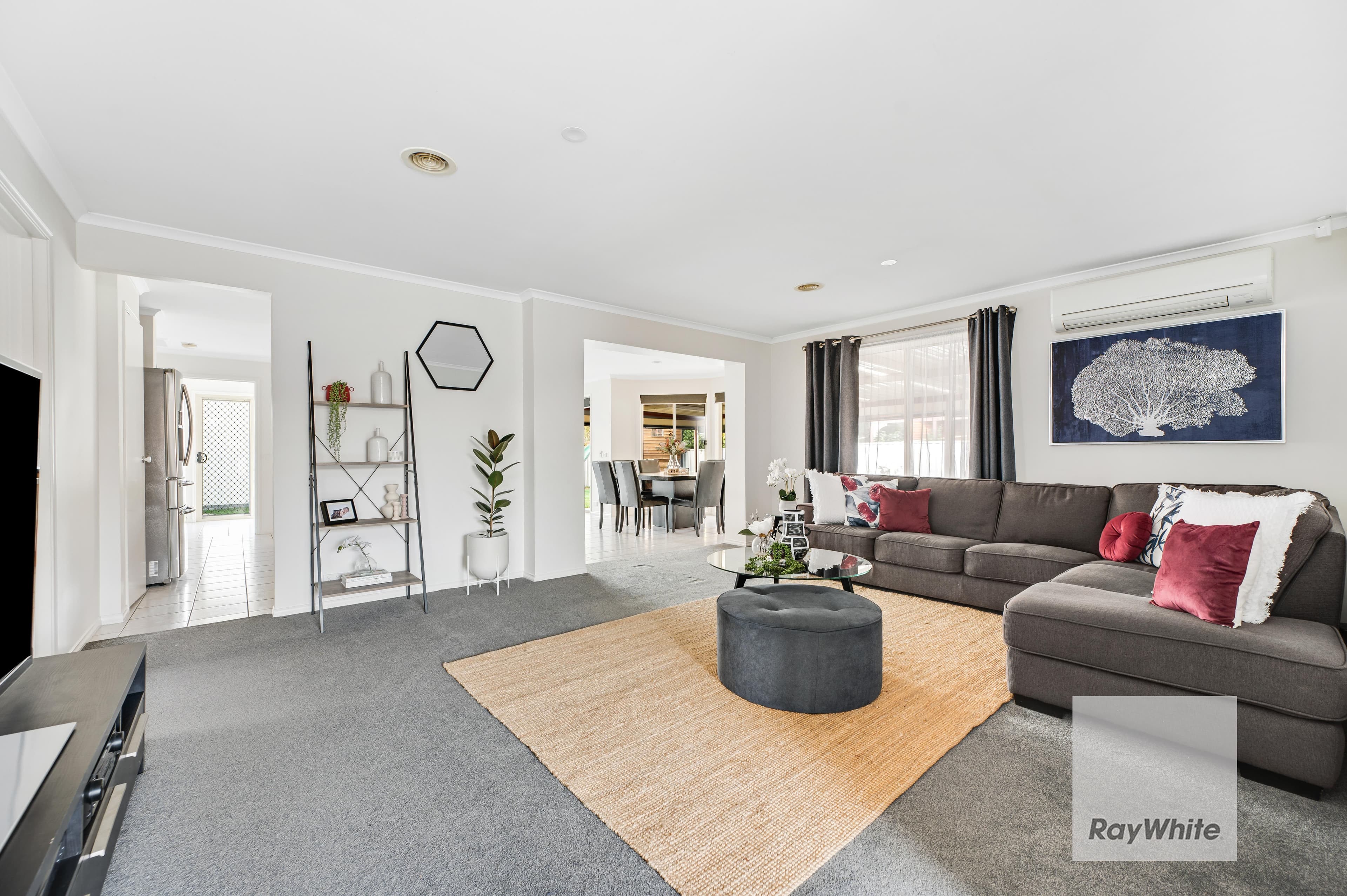 14 Eldergreen Circuit, Craigieburn VIC 3064, Craigieburn - Thumbnail 2