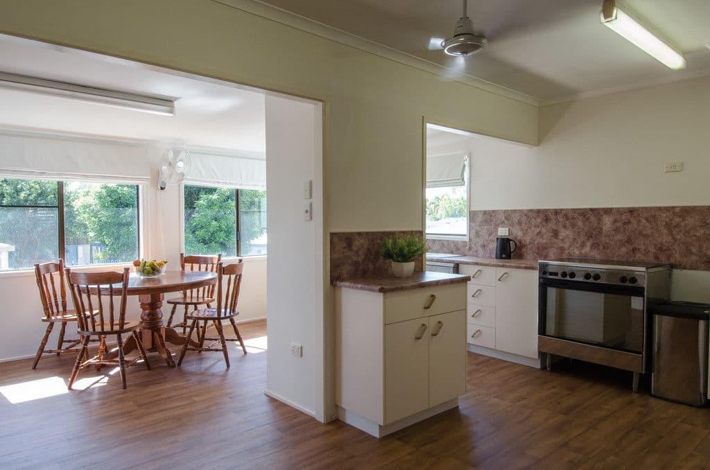 32 Yaralla Avenue, East Mackay QLD 4740, East Mackay - Thumbnail 3
