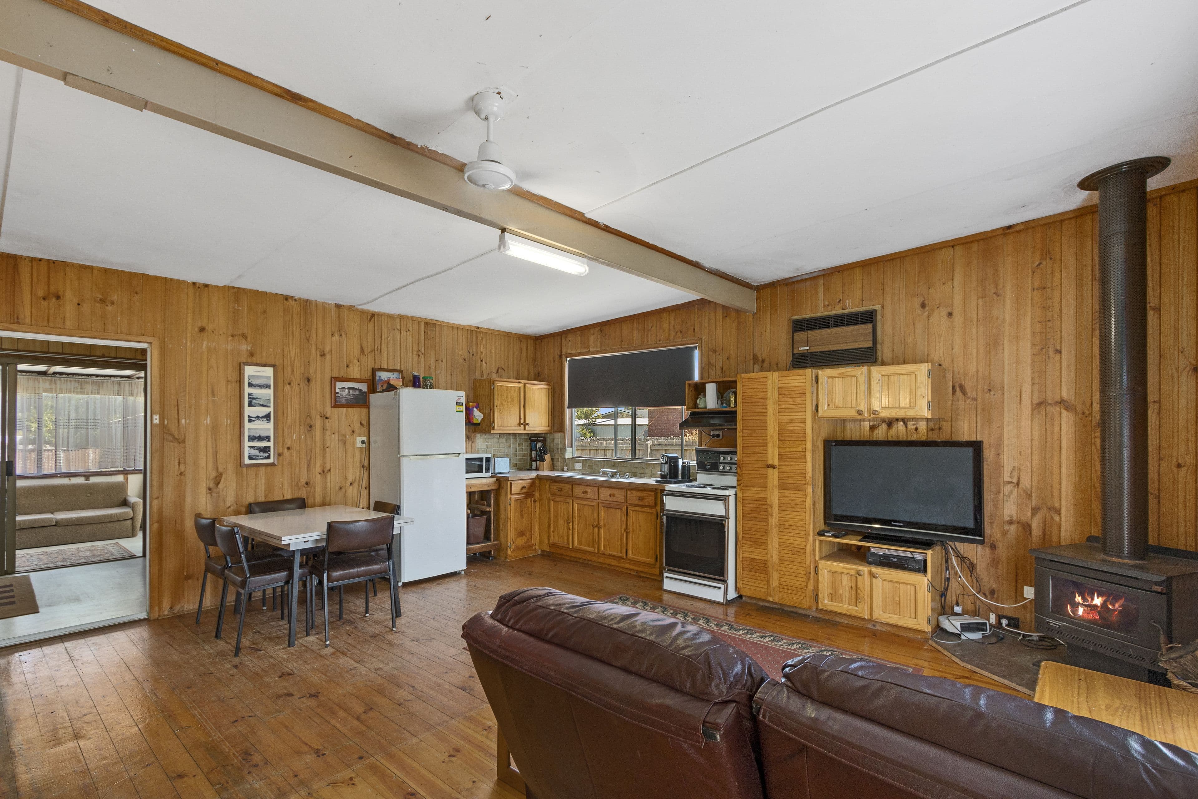 6 Bruce Street, Inverloch VIC 3996, Inverloch - Thumbnail 5