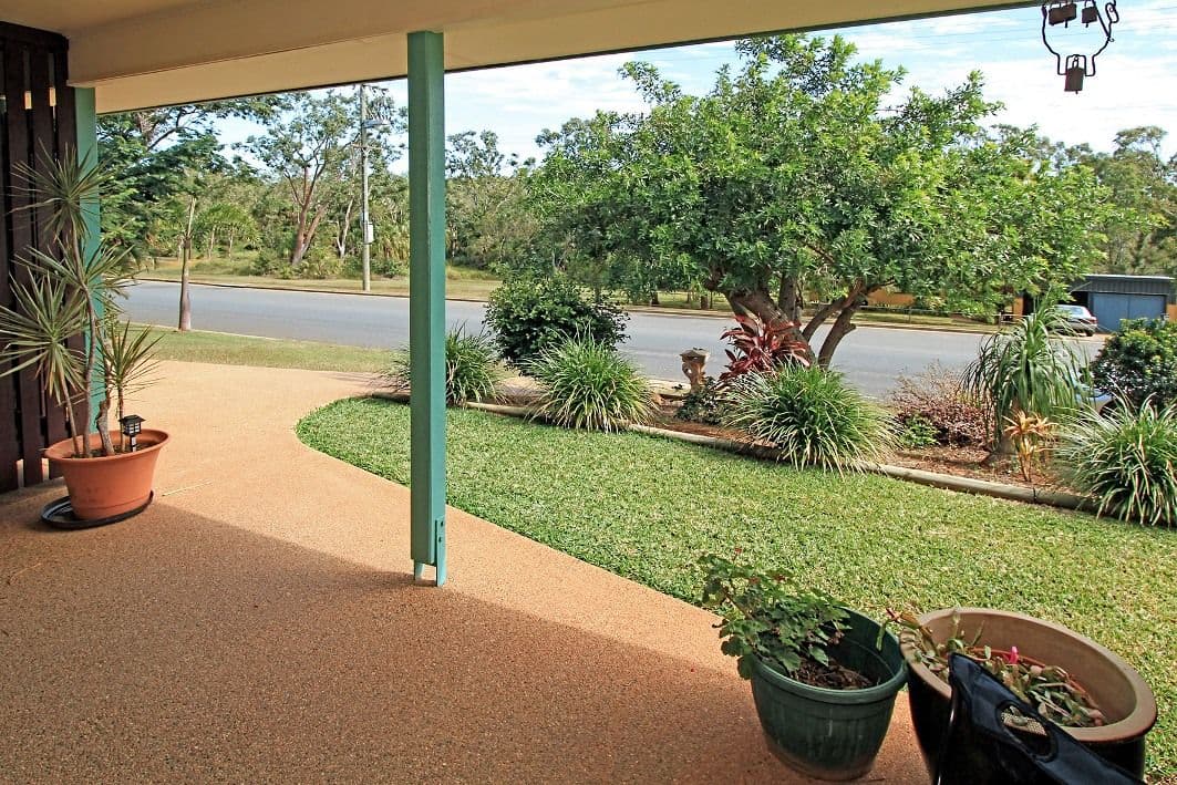 28 Clayton Road, Lammermoor QLD 4703, Lammermoor - Thumbnail 4