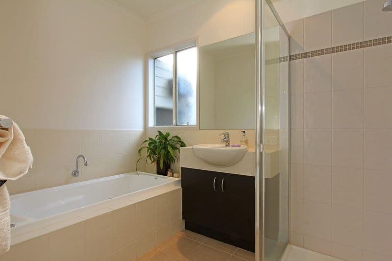 63 Boneo Road, ROSEBUD VIC 3939, Rosebud - Thumbnail 5