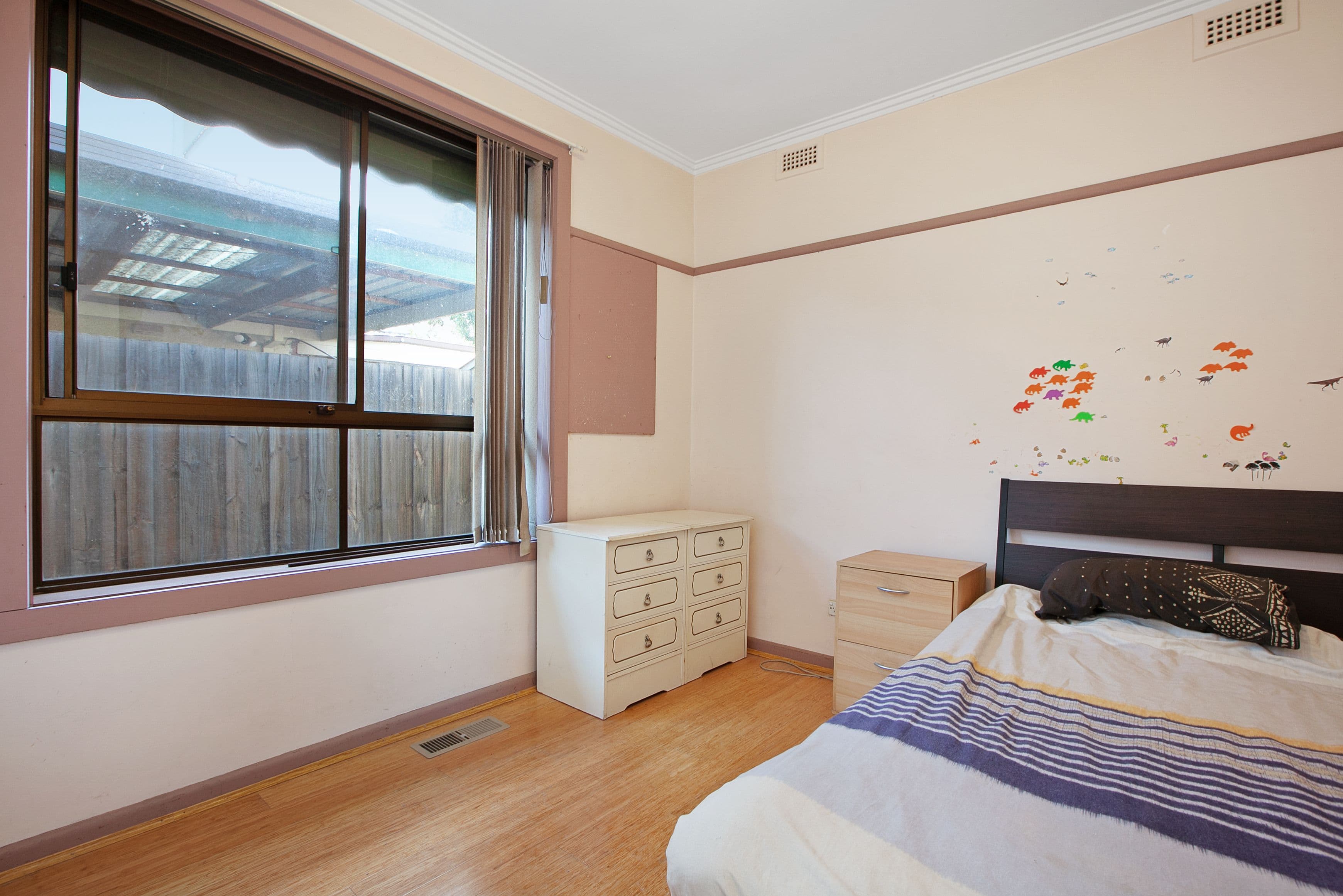 2 Cuthbert Road, Reservoir VIC 3073, Reservoir - Thumbnail 8
