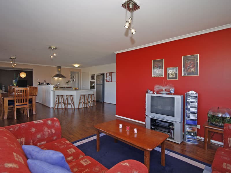 10 Parkview Circuit, Seaford Rise - Thumbnail 5