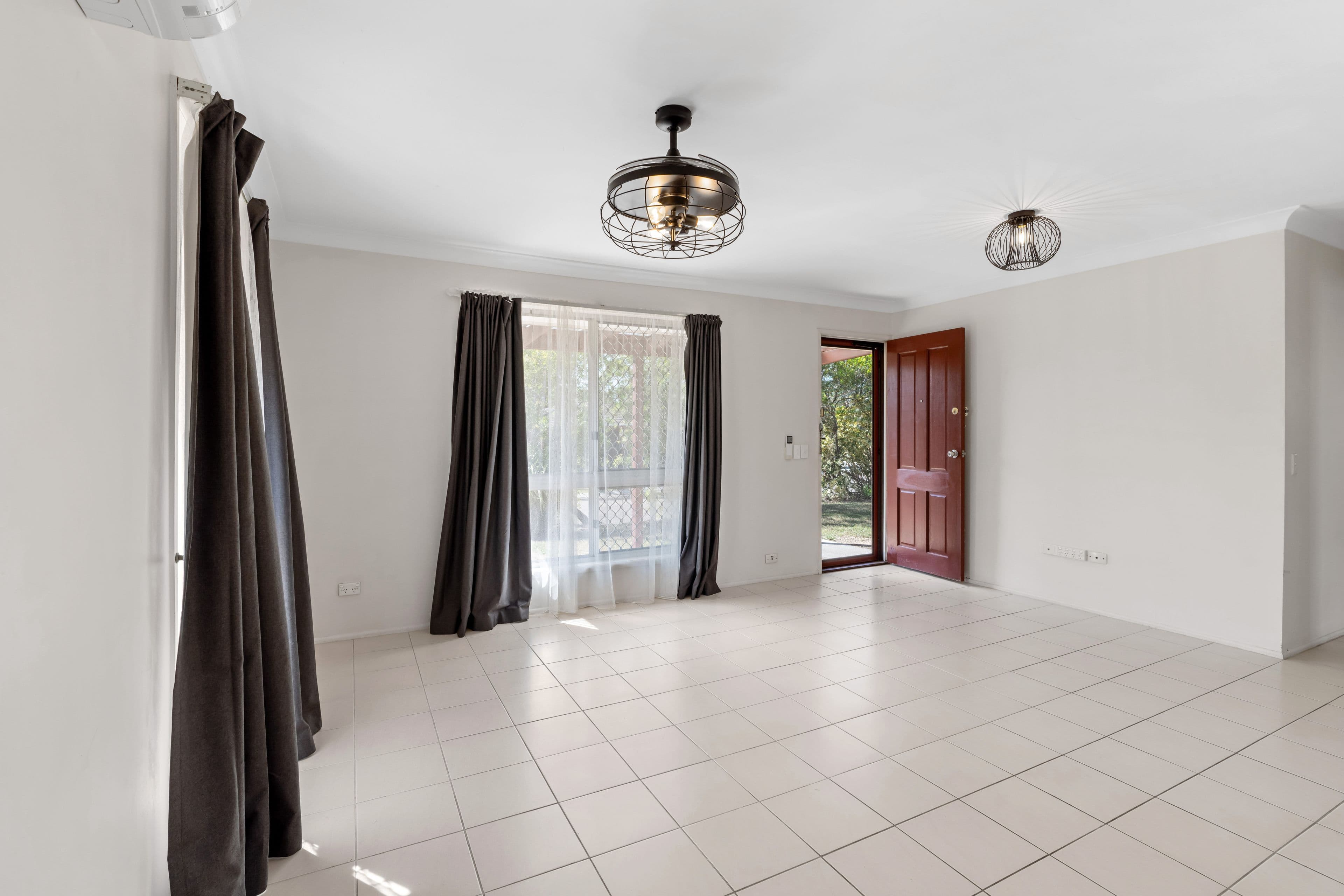 2 Europa Court, Runcorn QLD 4113, Runcorn - Thumbnail 2