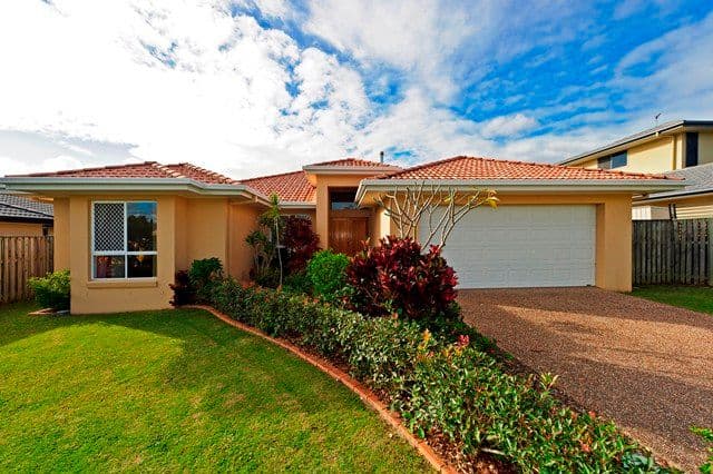 19 Leander Circuit, OXENFORD QLD 4210, Oxenford - Thumbnail 5