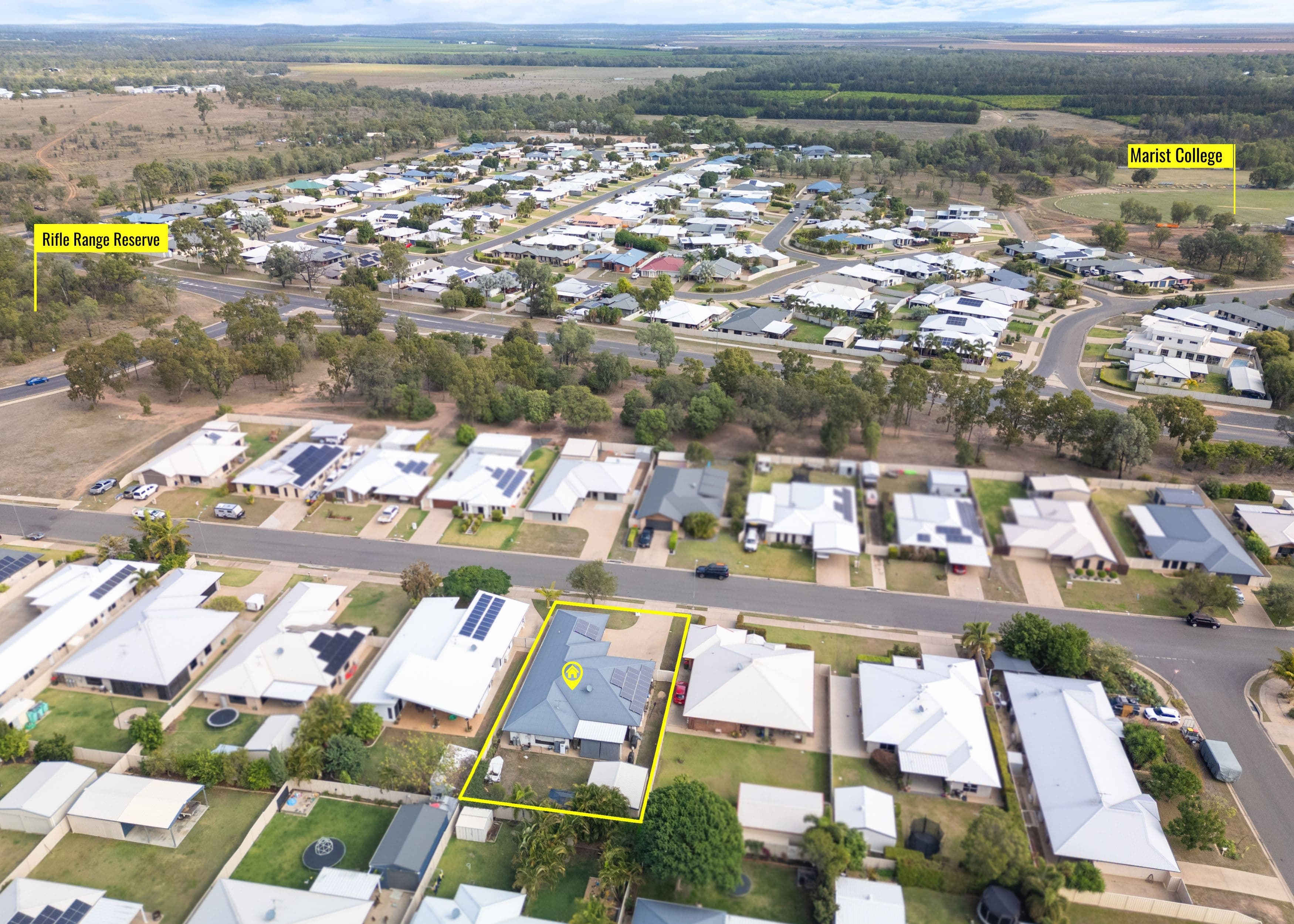 27 Wright Street, Emerald QLD 4720, Emerald - Thumbnail 2