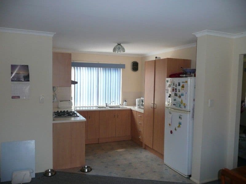 17 Woodbridge Crescent, LAKE MUNMORAH NSW 2259, Lake Munmorah - Thumbnail 2