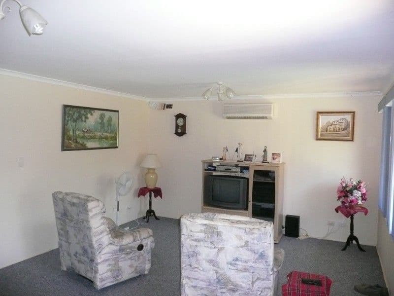 17 Woodbridge Crescent, LAKE MUNMORAH NSW 2259, Lake Munmorah - Thumbnail 7