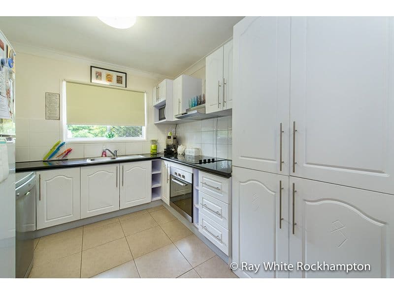 127 Menzies Street, Park Avenue QLD 4701, Park Avenue - Thumbnail 3