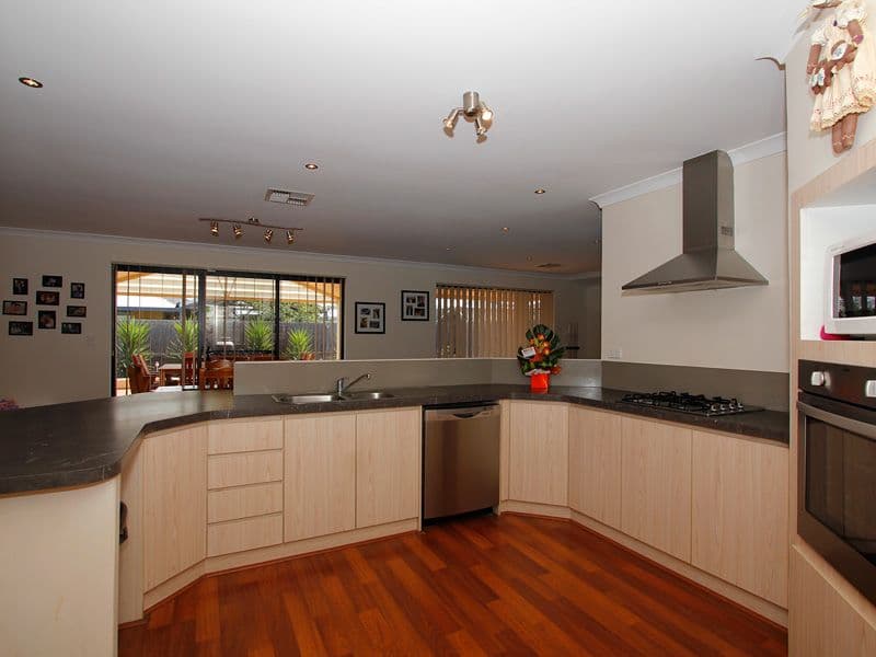 56 Granesse Drive, ELLENBROOK WA 6069, Ellenbrook - Thumbnail 3