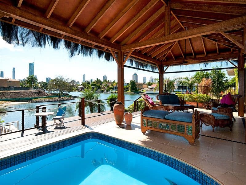 15 Meredith Drive, BROADBEACH WATERS QLD 4218, Broadbeach Waters - Thumbnail 3
