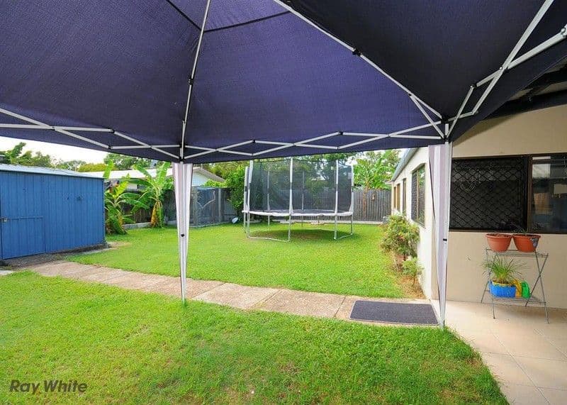 3 Limpus Street, Urangan QLD 4655, Urangan - Thumbnail 3
