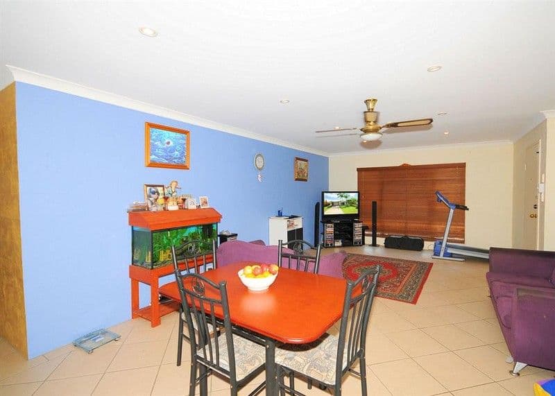 3 Limpus Street, Urangan QLD 4655, Urangan - Thumbnail 5