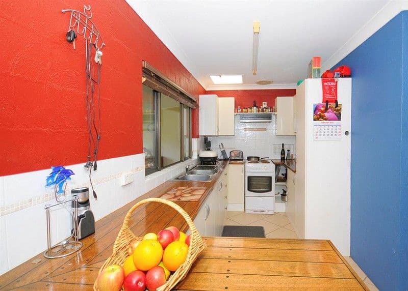 3 Limpus Street, Urangan QLD 4655, Urangan - Thumbnail 6