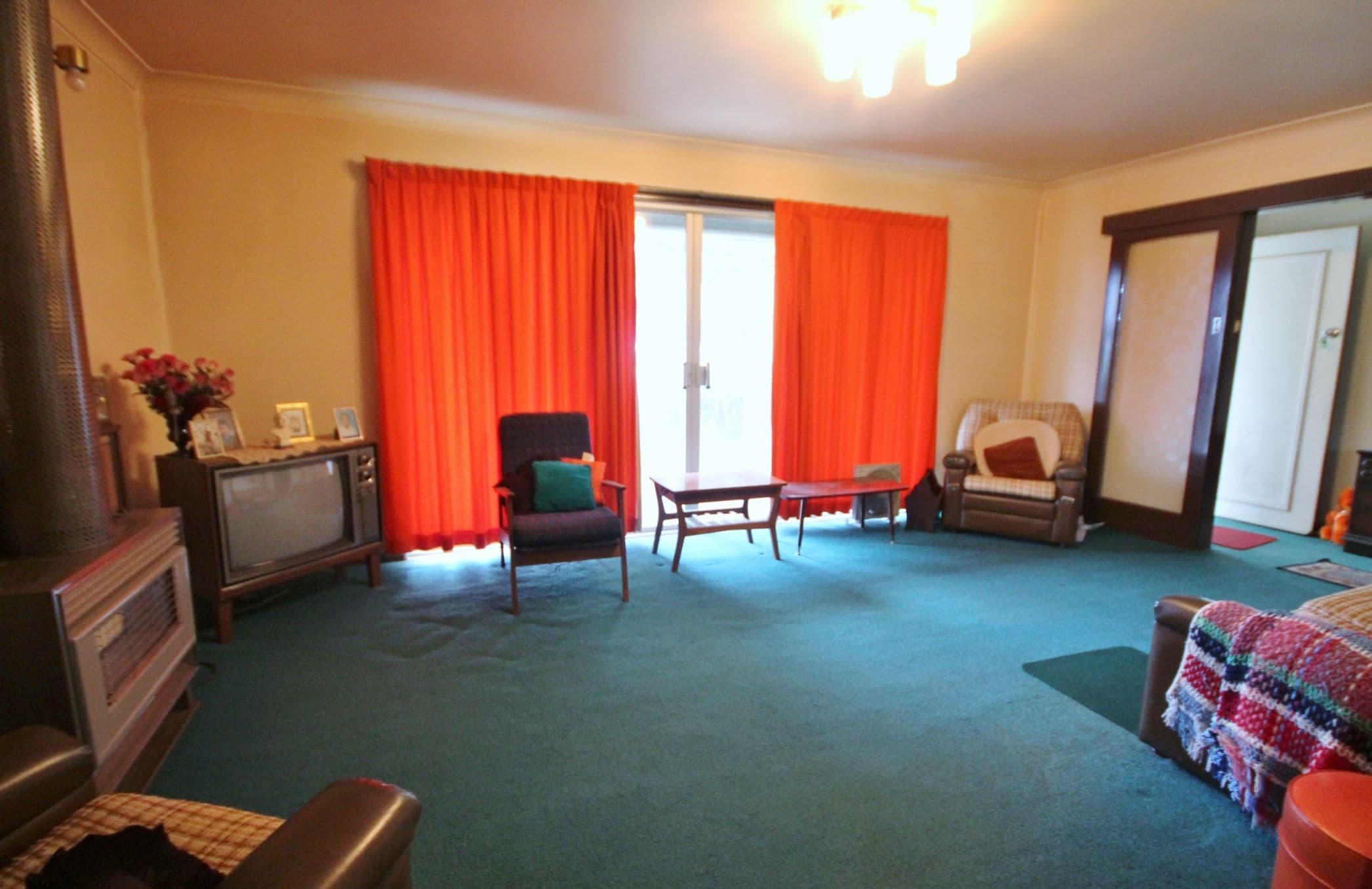 17 Fontenoy Street, Young - Thumbnail 7