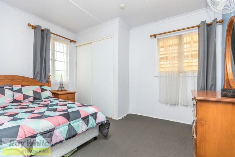 11 Peter Street, Strathpine QLD 4500, Strathpine - Thumbnail 6
