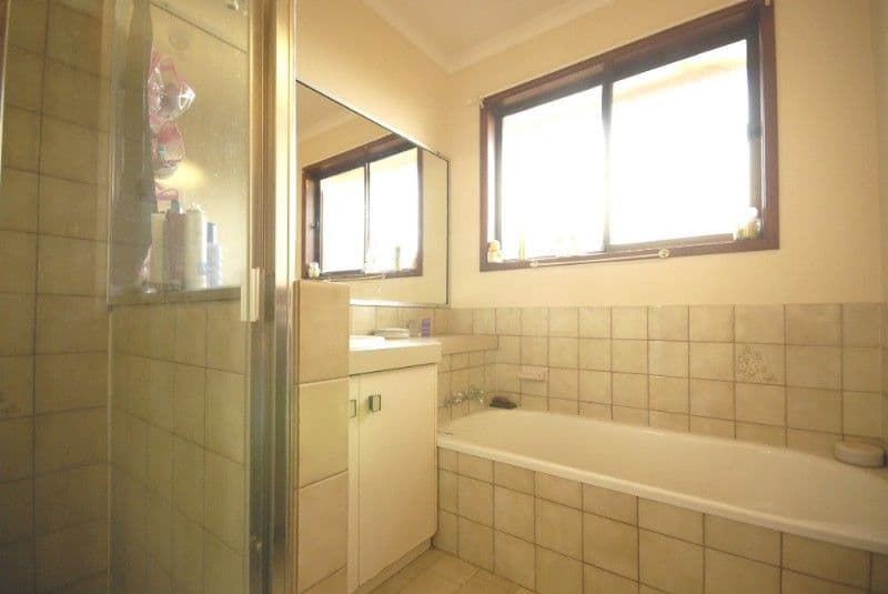 9 Poinciana Street, NEWTOWN QLD 4350, Newtown - Thumbnail 4