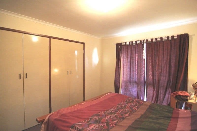 9 Poinciana Street, NEWTOWN QLD 4350, Newtown - Thumbnail 7