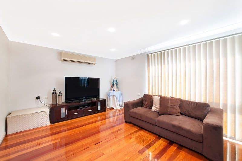 24 Wilkes Avenue, MOOREBANK NSW 2170, Moorebank - Thumbnail 4