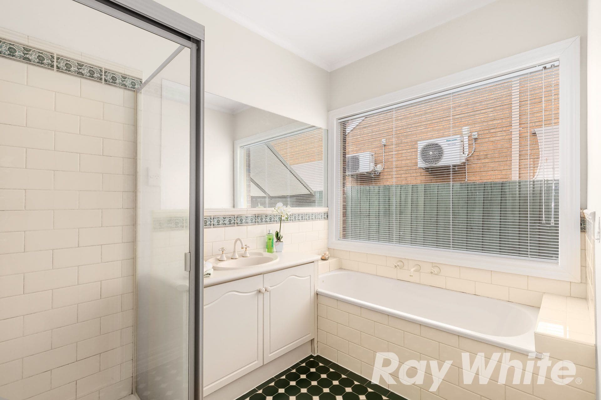 6 Honeypot Close, Knoxfield VIC 3180, Knoxfield - Thumbnail 6