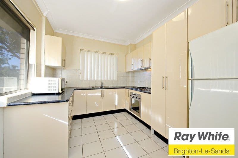 3 Moate Avenue, BRIGHTON-LE-SANDS NSW 2216, Brighton-Le-Sands - Thumbnail 2