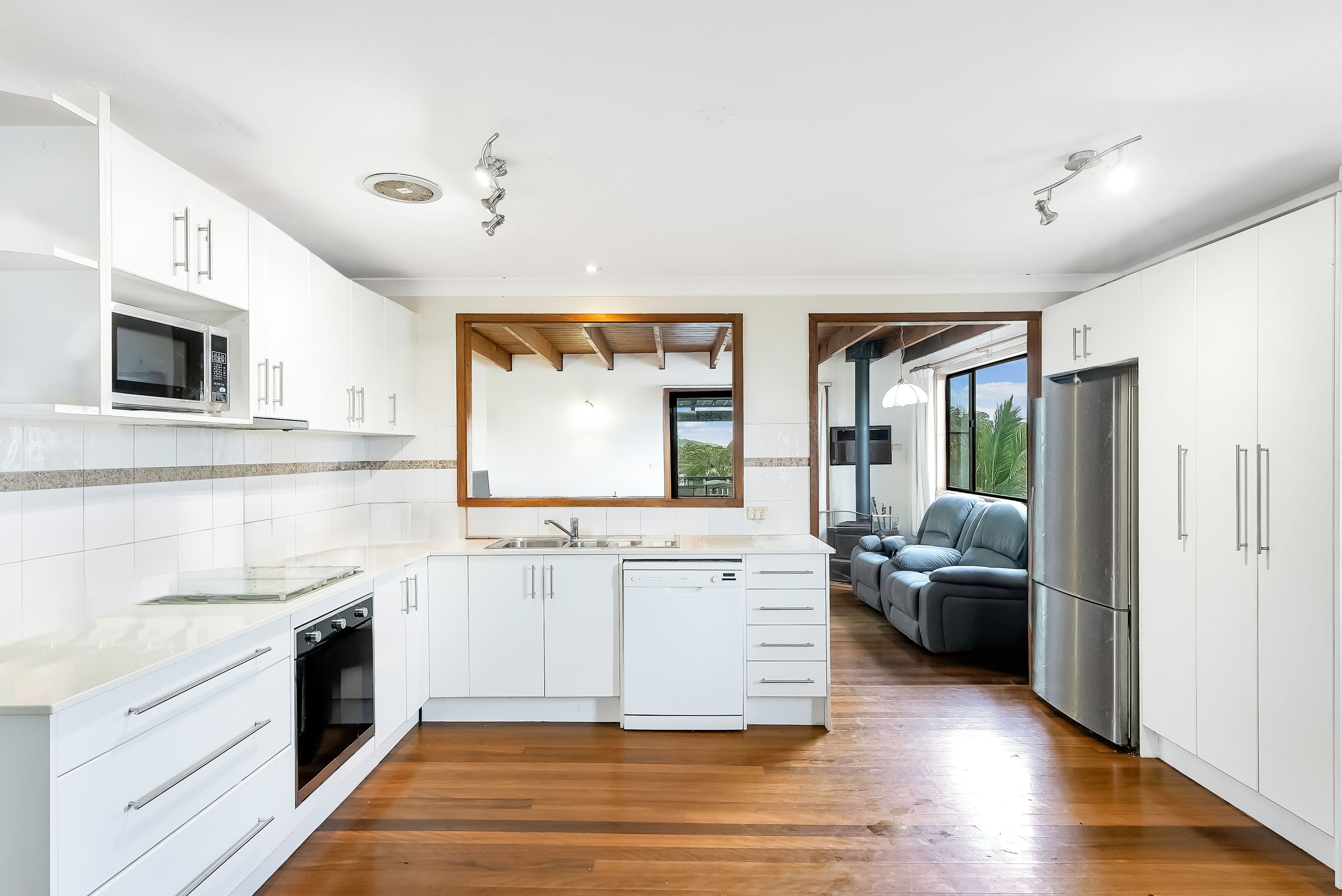 12 Llewellyn Street, Saratoga NSW 2251, Saratoga - Thumbnail 3