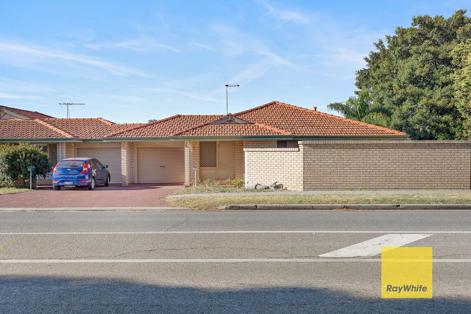 37A Spring Road, Thornlie WA 6108, Thornlie - Image 1