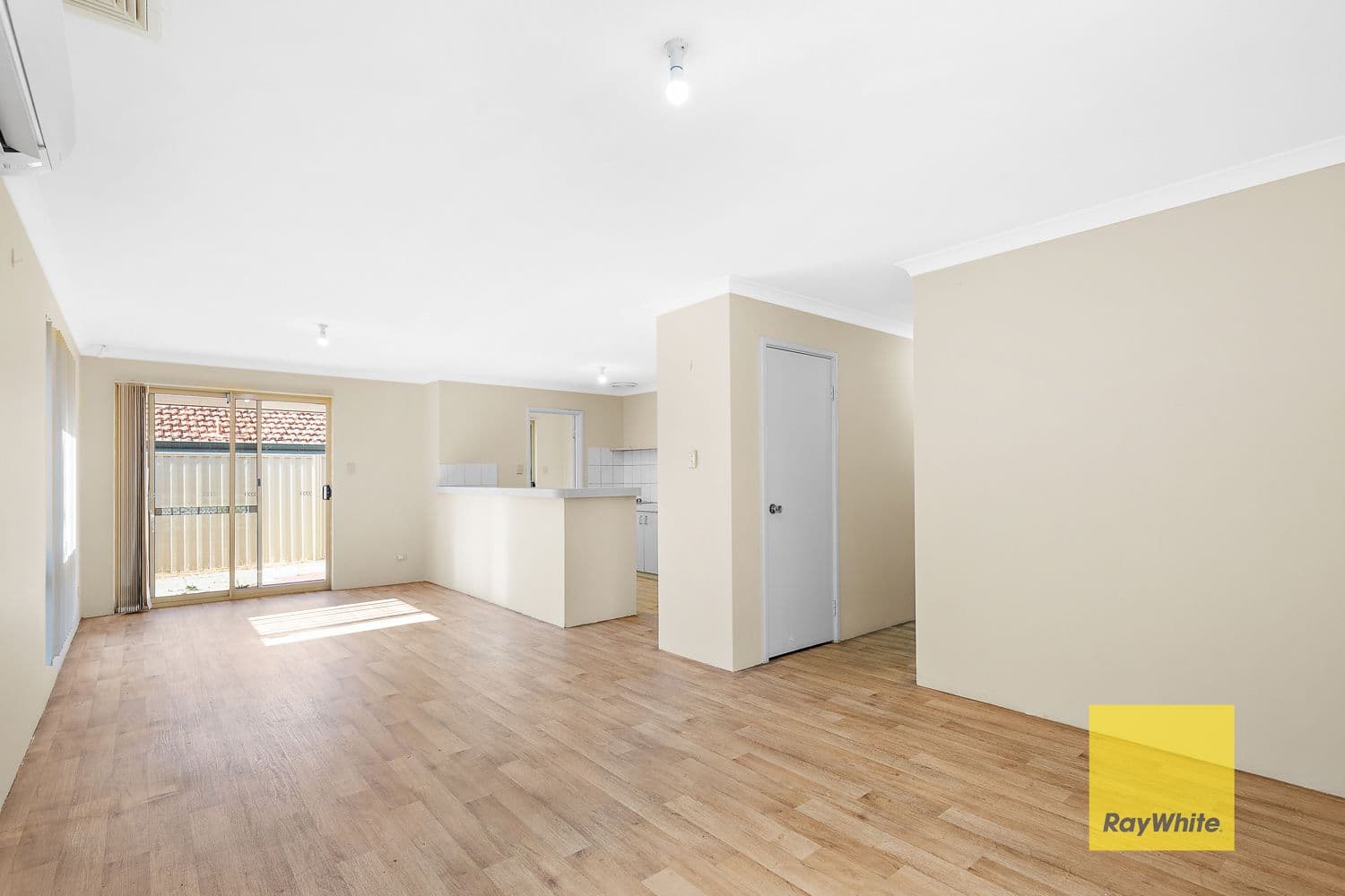 37A Spring Road, Thornlie WA 6108, Thornlie - Thumbnail 3